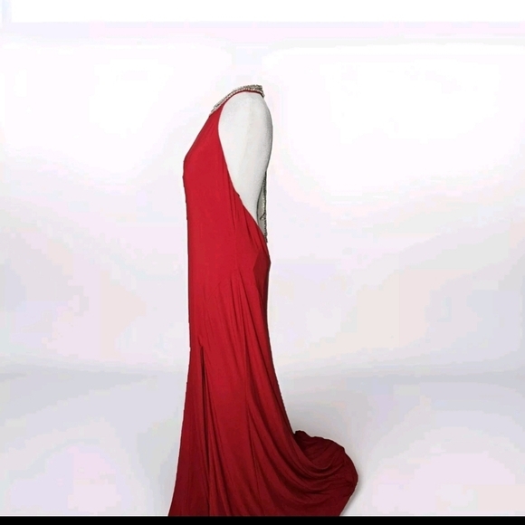 IEENA for Mac Duggal Women's Red Halter Beaded Jersey Evening Gown Size 12 - Picture 6 of 16